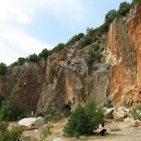 Cava Rossa Апартаменты