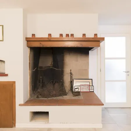 Cava Rossa Apartment *