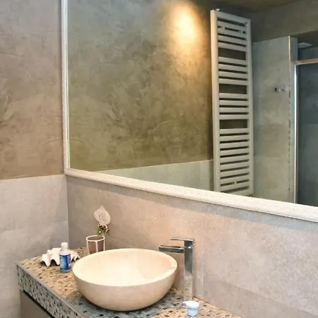 Cava Rossa Apartment *